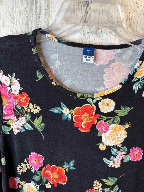 Old Navy Size L Shirt