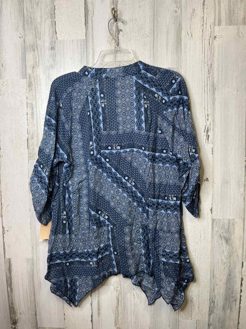 Boutique Size M Shirt