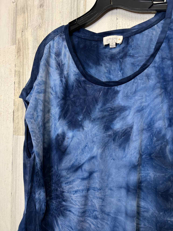 Umgee Size XL Shirt