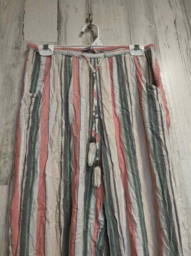 Size M Boutique Pants