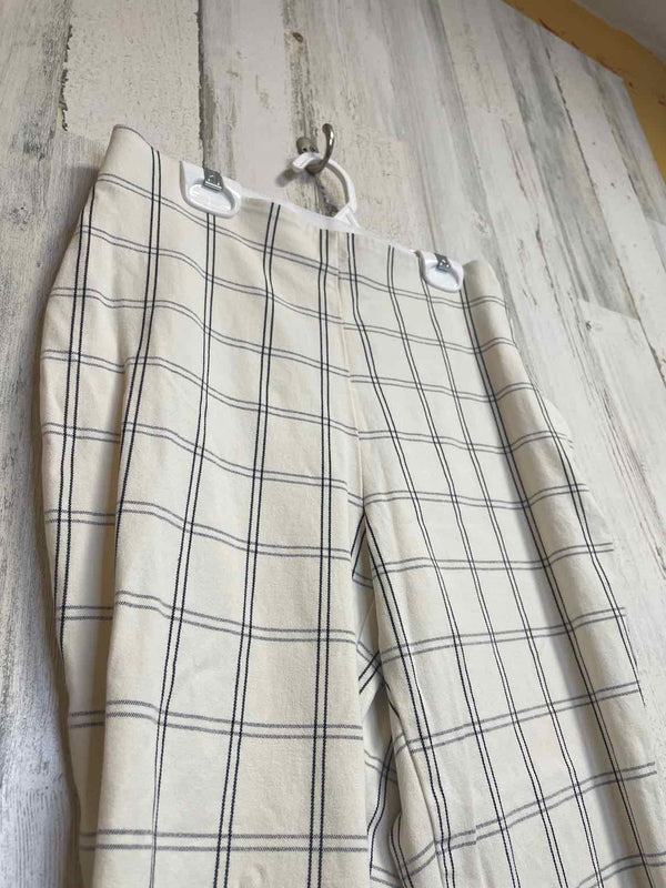 Size 6 A New Day Pants