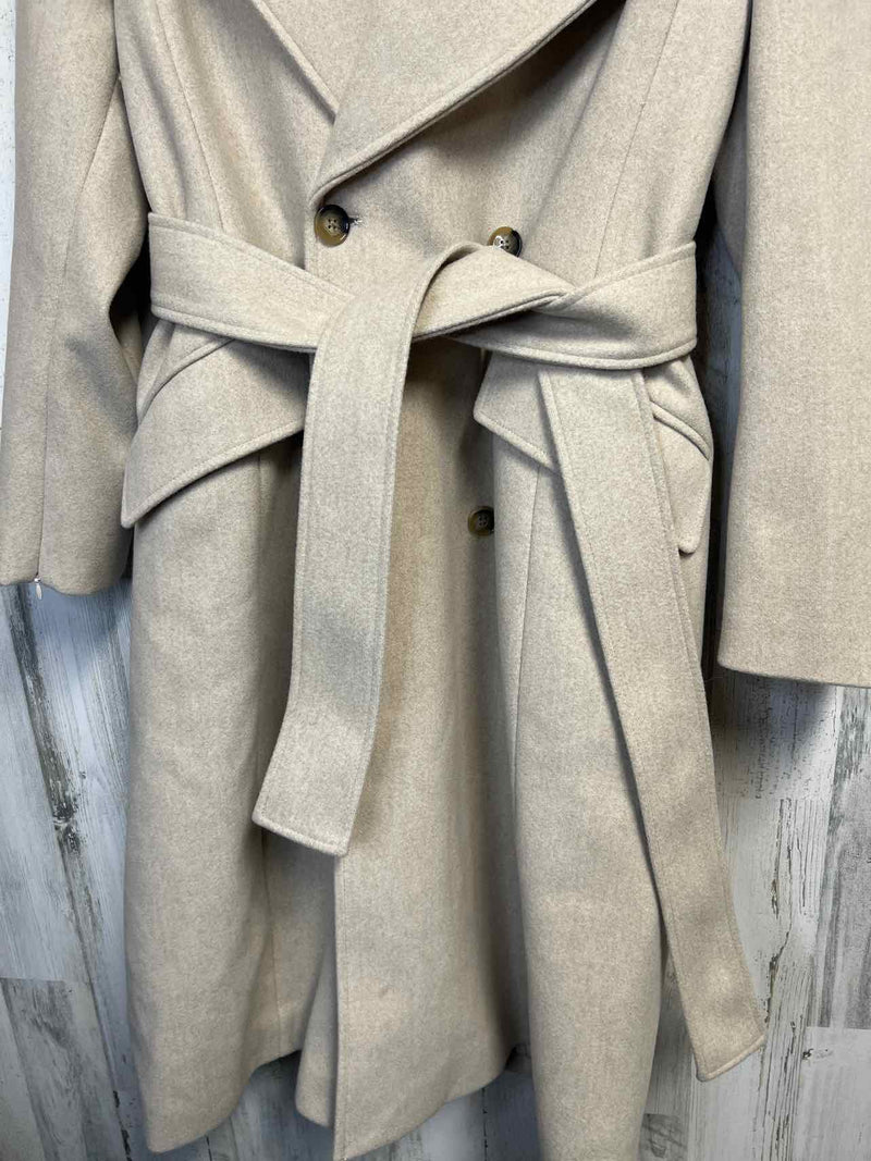 Size L Banana Republic Coat