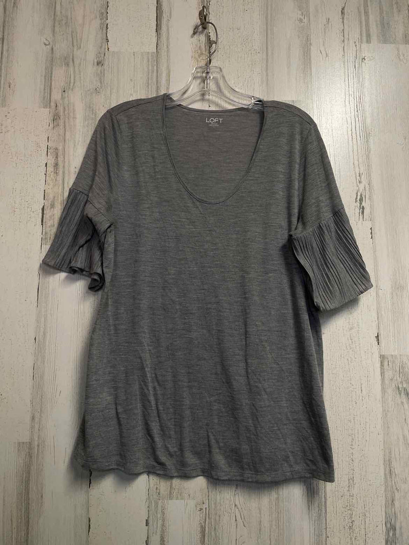 Loft Size L Shirt