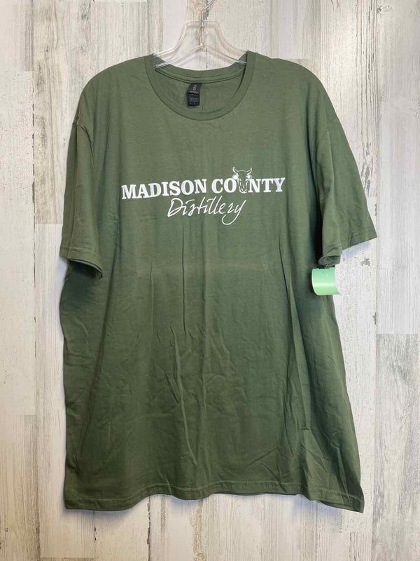 Size XL Gildan Shirt