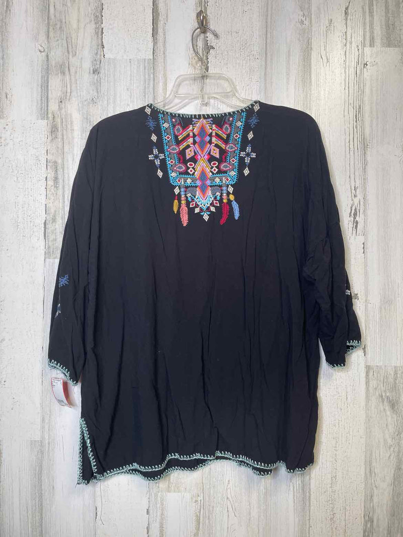 Boutique Size L Shirt