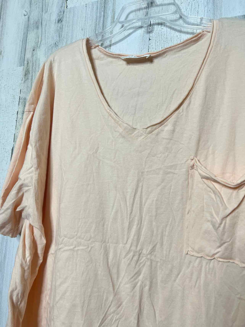Zenana Outfitters Size XL Shirt