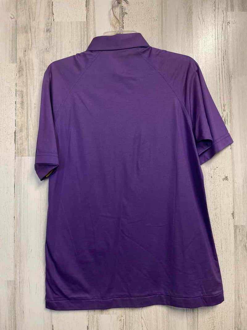 Size M Arrow Shirt