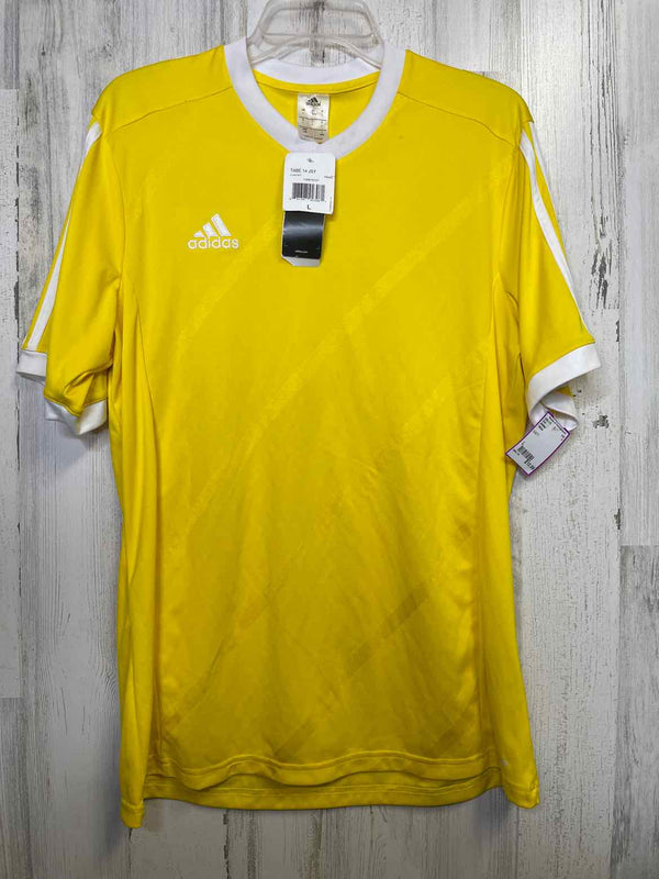 Size L Adidas Shirt