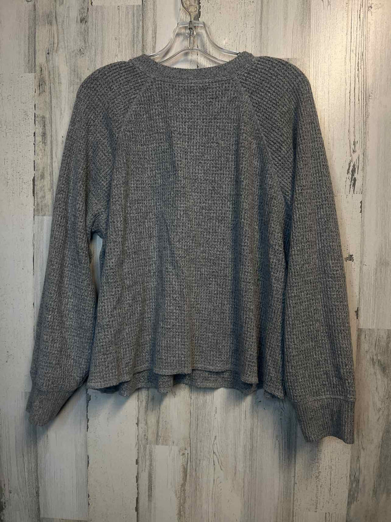 Old Navy Size XL Shirt