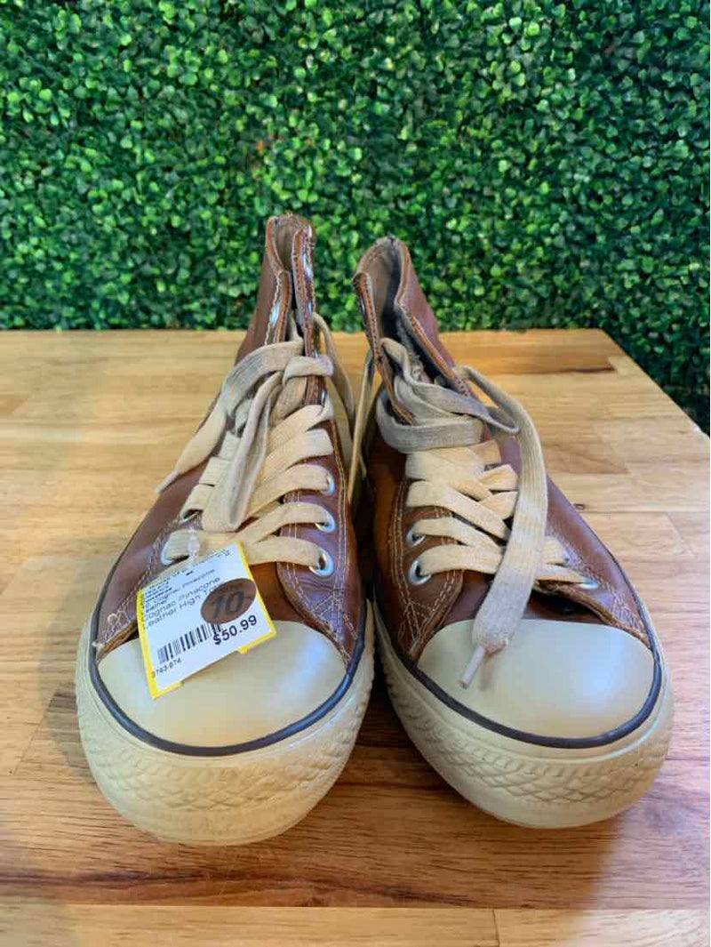 10 Converse Sneakers