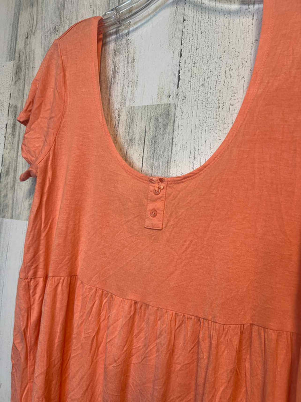 BCBG Size L Shirt