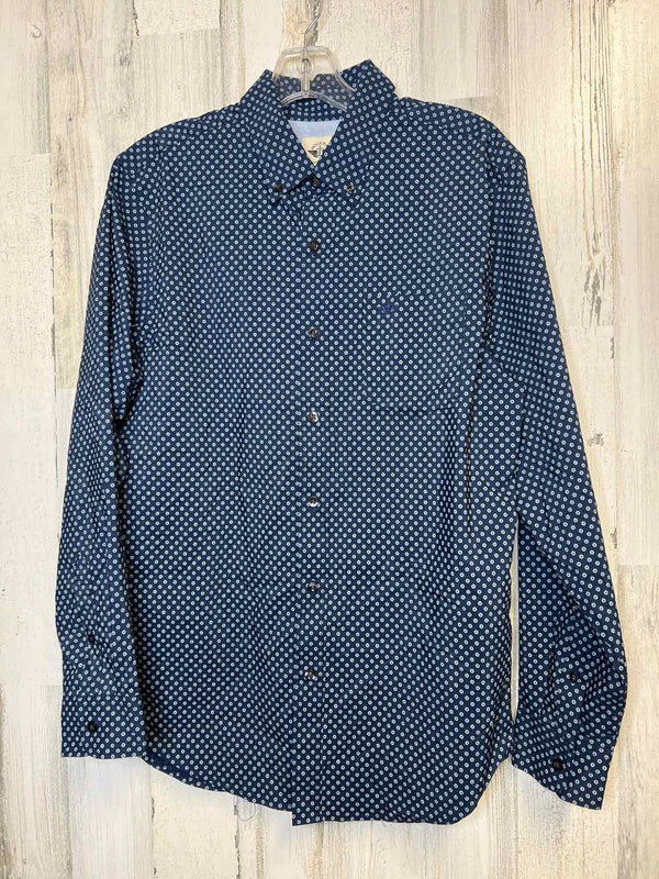 Size M Dockers Shirt