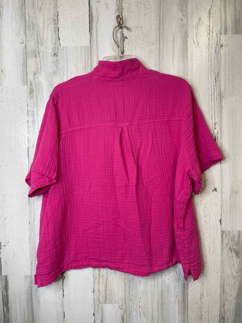 Old Navy Size XL Shirt