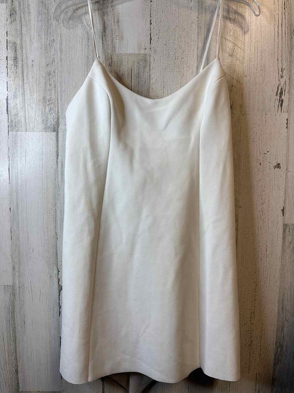 Size 8 Princess Polly Dress