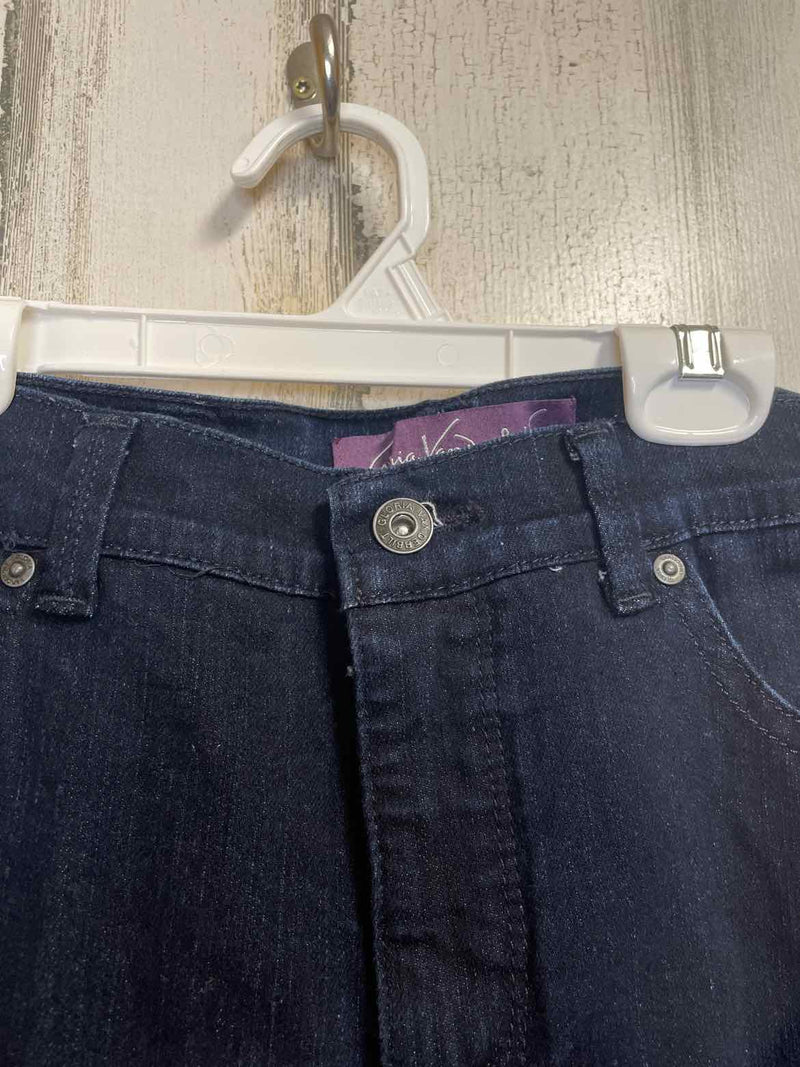Size 6 Gloria Vanderbilt Jeans