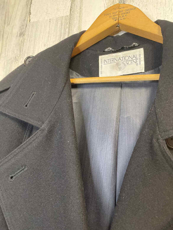 International Scene Size 9/10 Jacket
