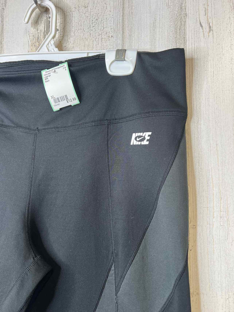 Size XL Nike Leggings