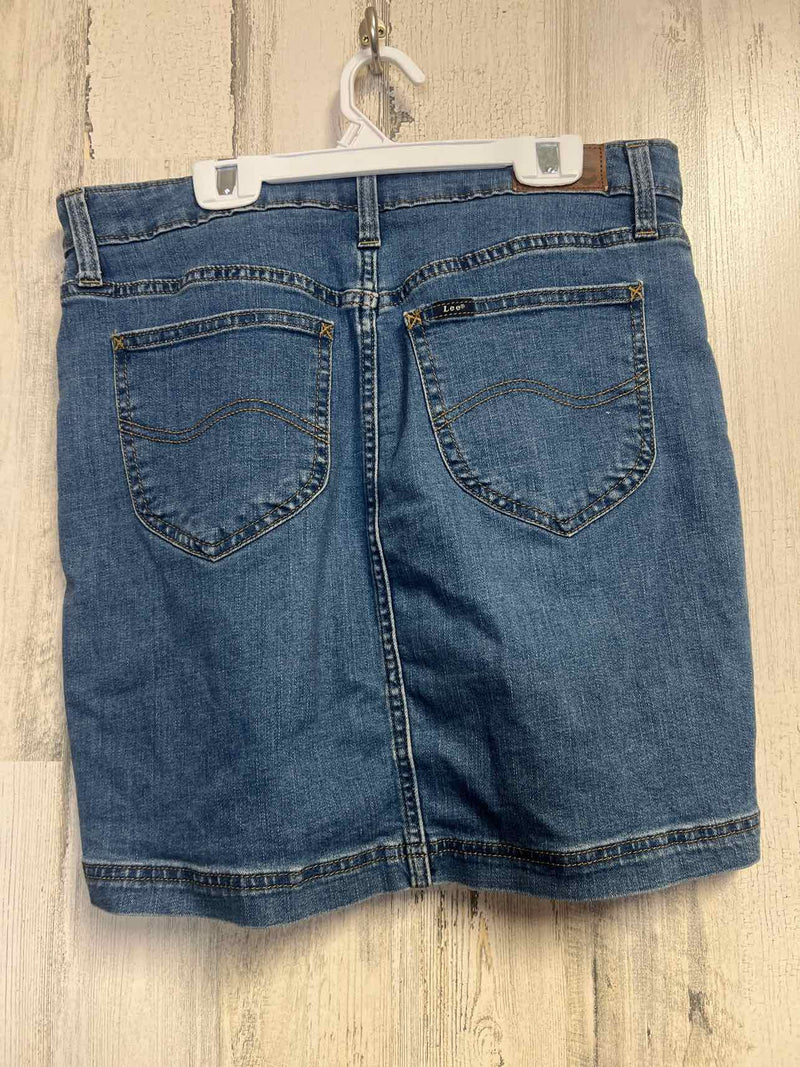 Size 10 Lee Skort