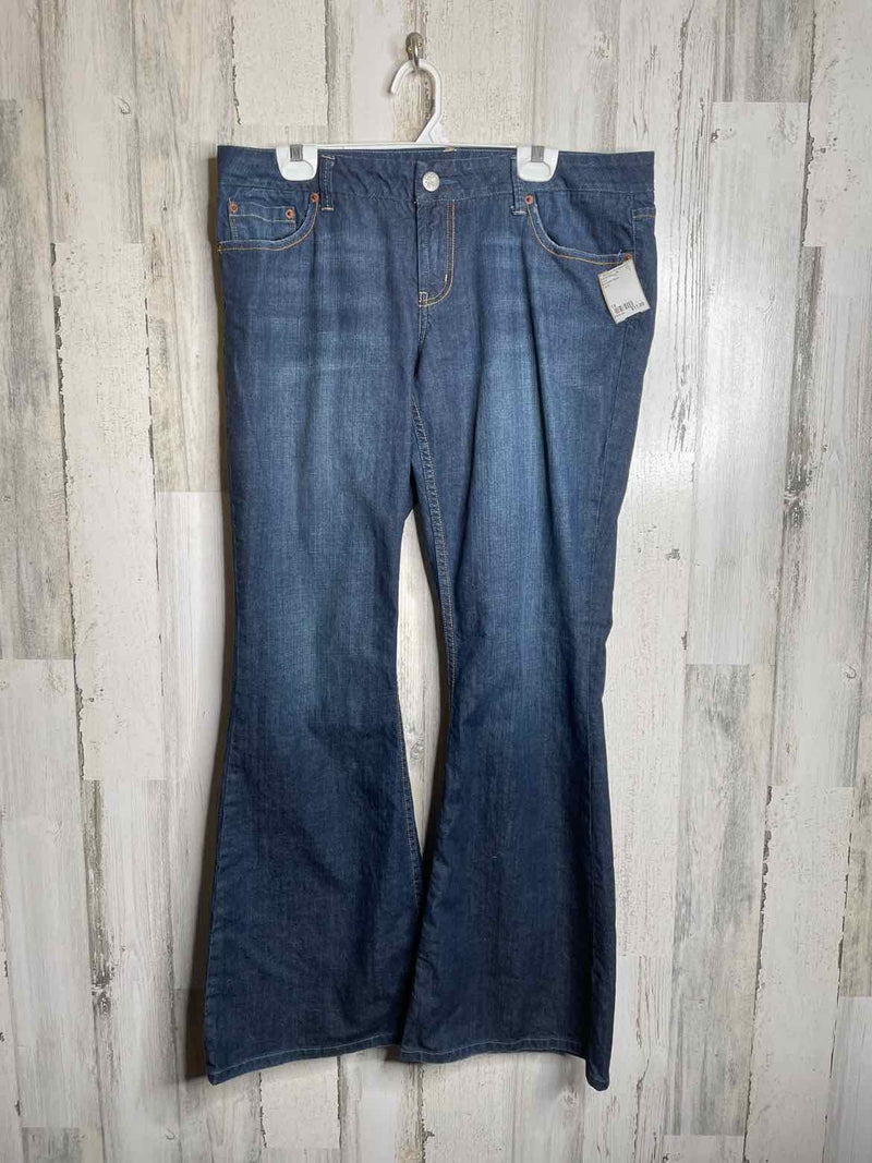 Size 14 American Eagle Jeans