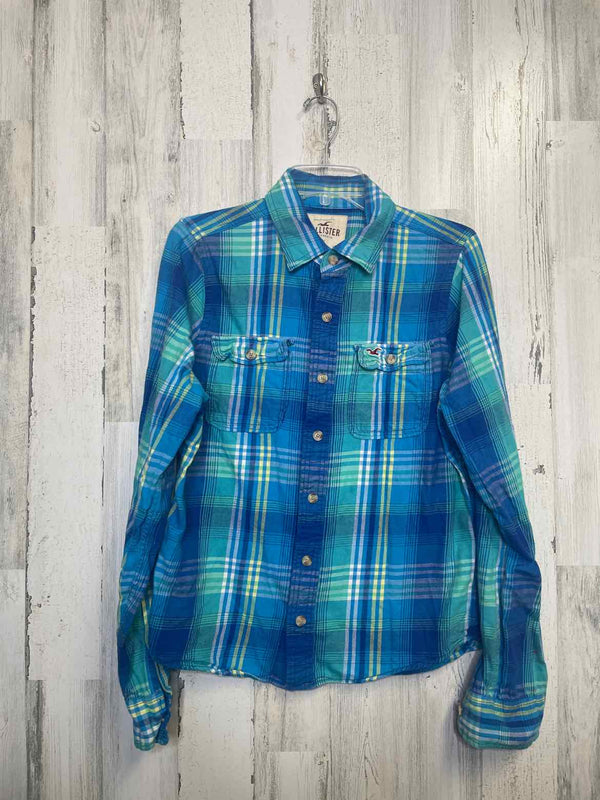 Size L Hollister Shirt