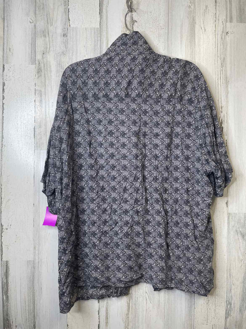 Size XL Boutique Shirt