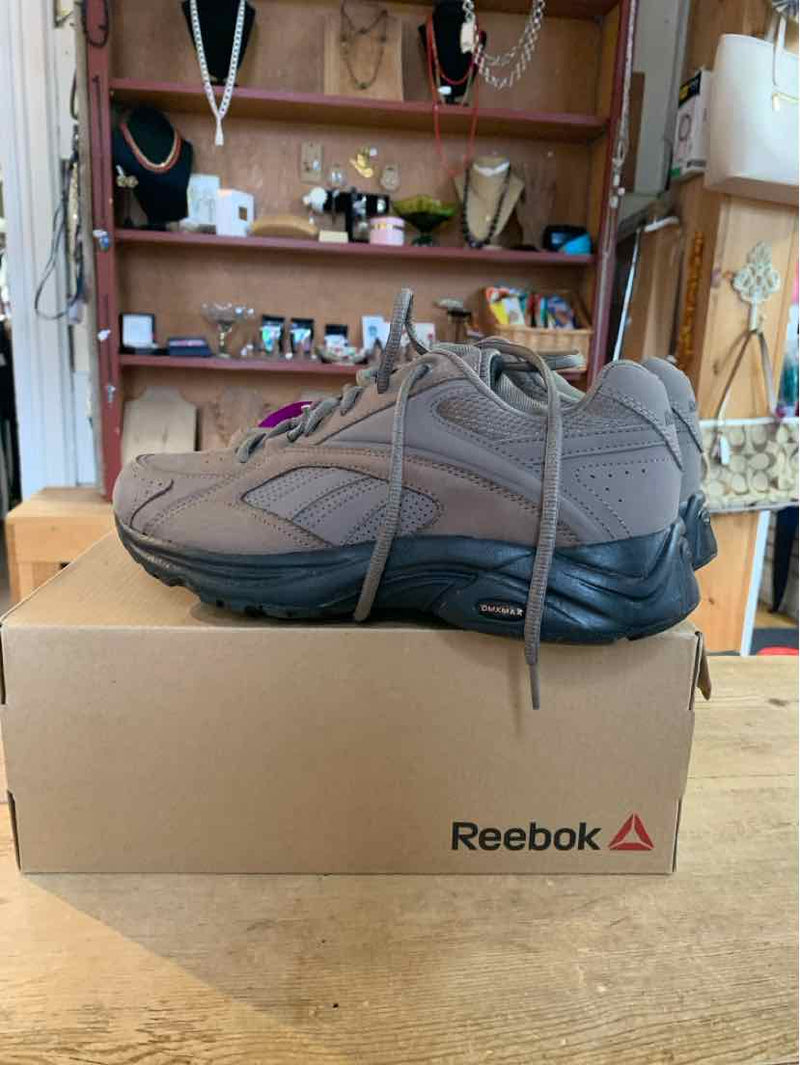 Shoe Size 9 reebok Shoes