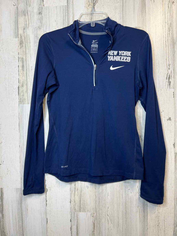 Size S Nike Sweatshirt