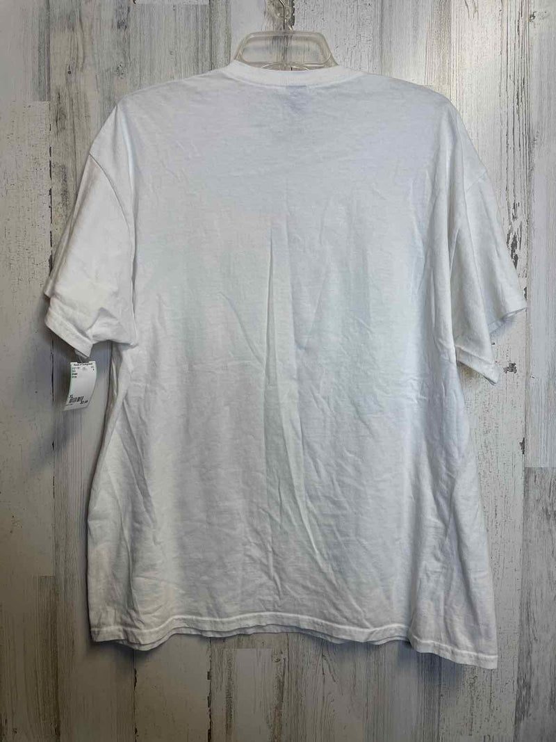 Size XL Gildan Shirt
