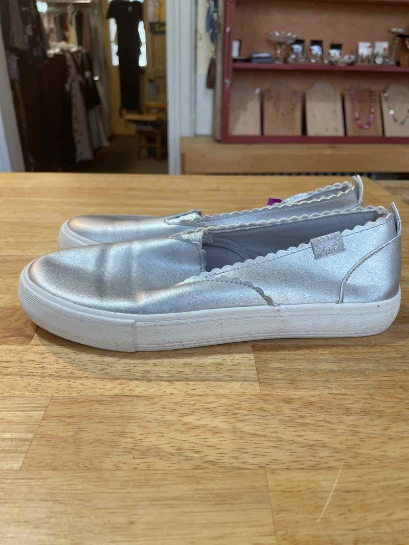 Shoe Size 7.5 Rocket Dog Shoes