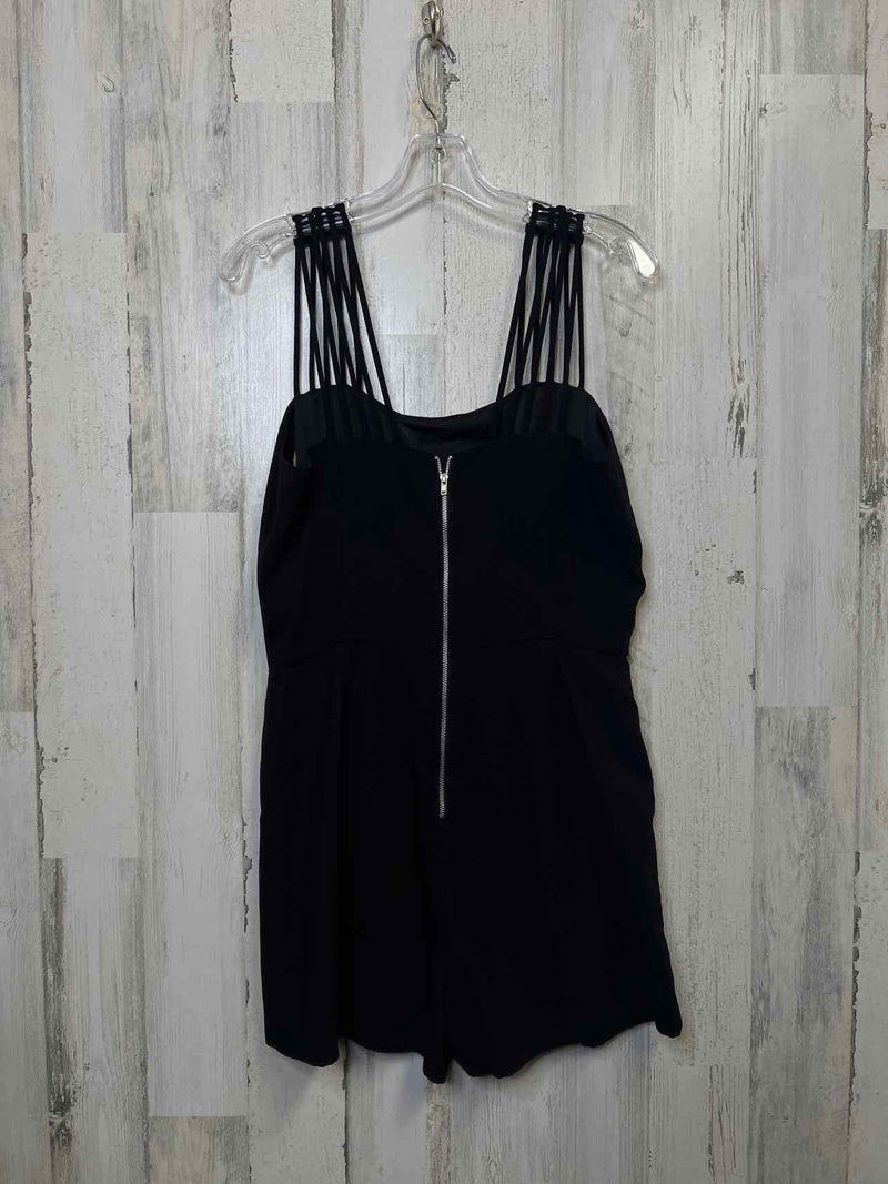 Size 10 BB Dakota Romper