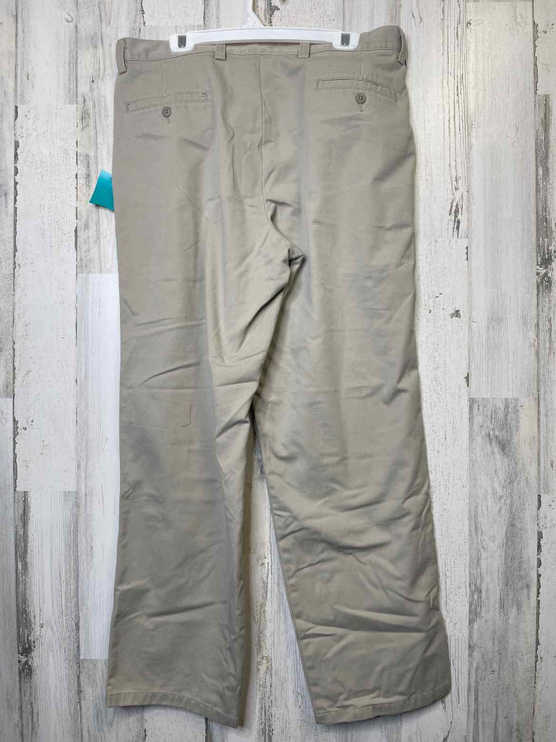 Size 36/32 Dockers Pants