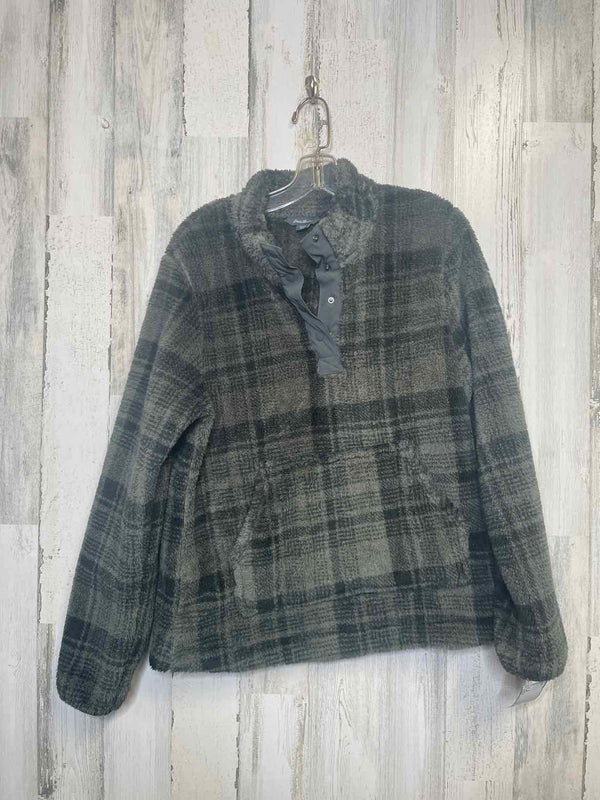 Eddie Bauer Size L Sweater