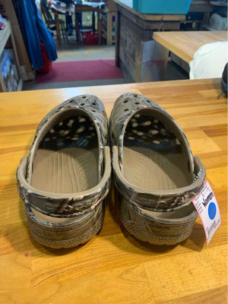 Shoe Size 11 Crocs Sandals