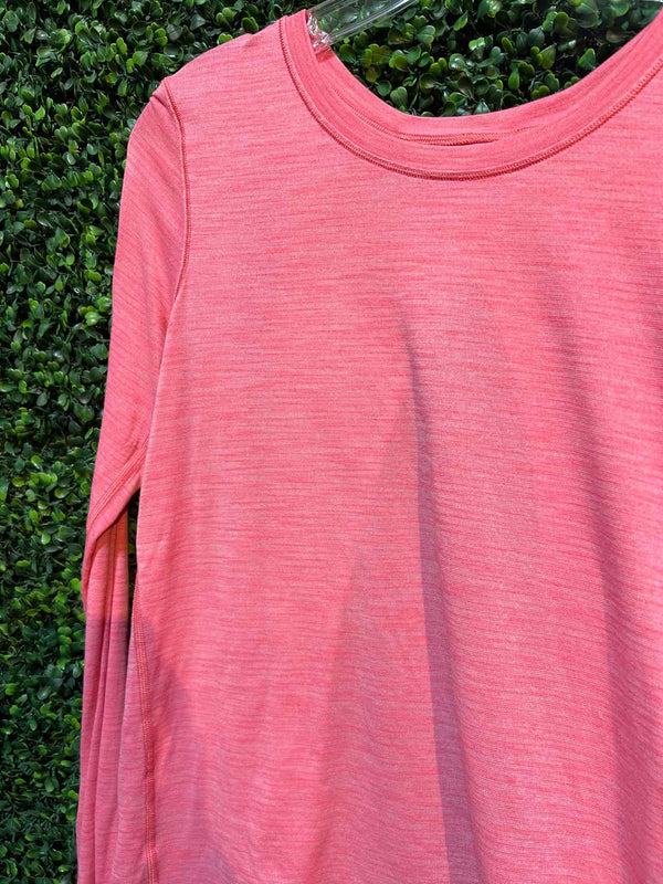 LuLuLemon Size M Shirt