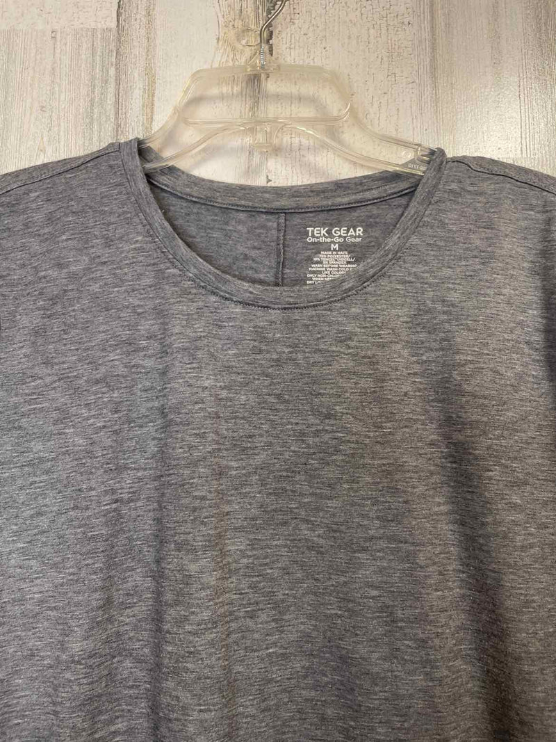 Tek Gear Size M Shirt