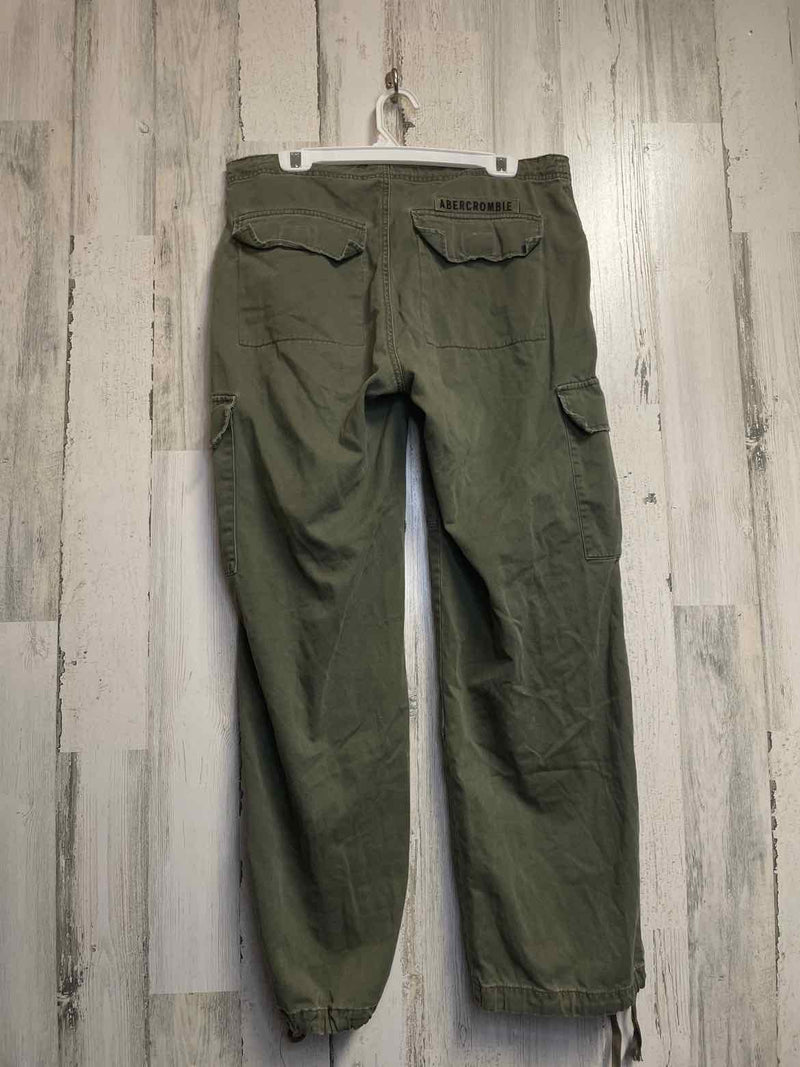 Size M Abercrombie & Fitch Pants