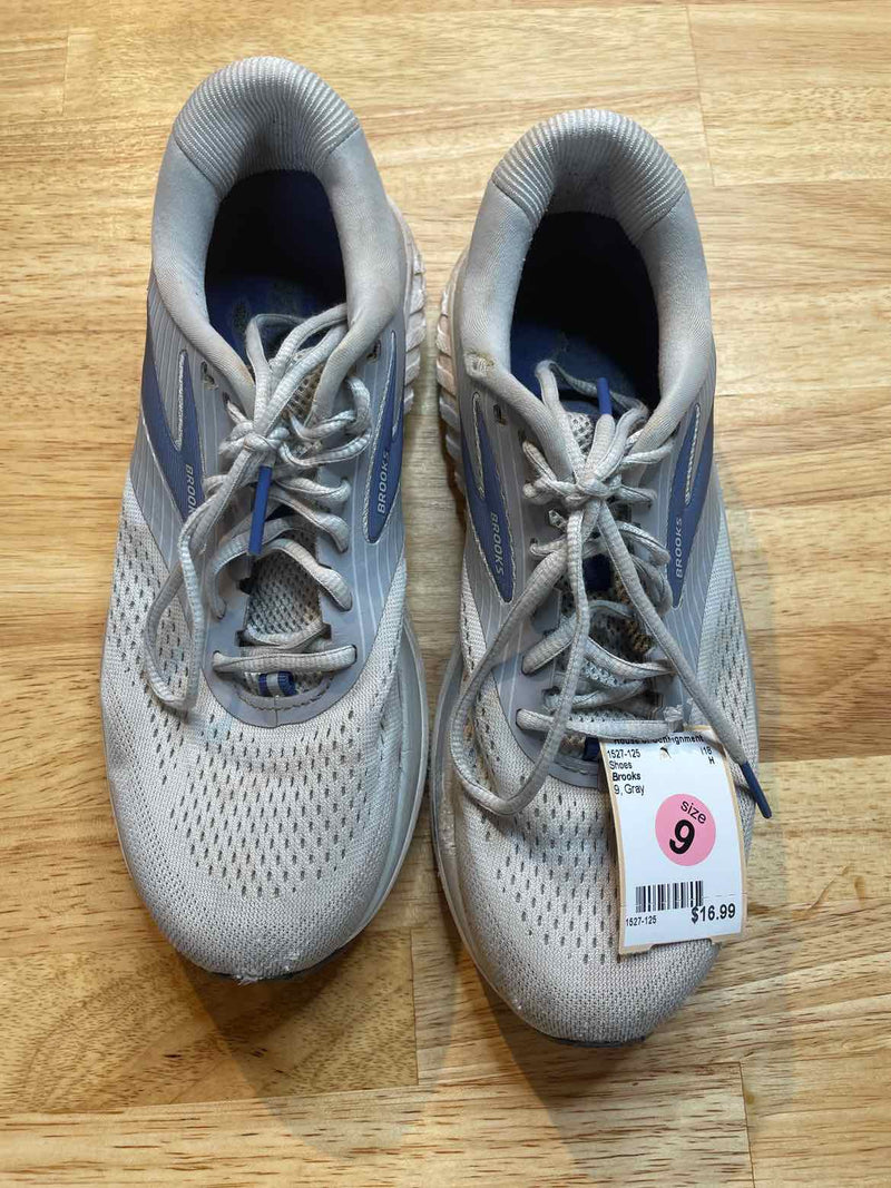 9 Brooks Shoes