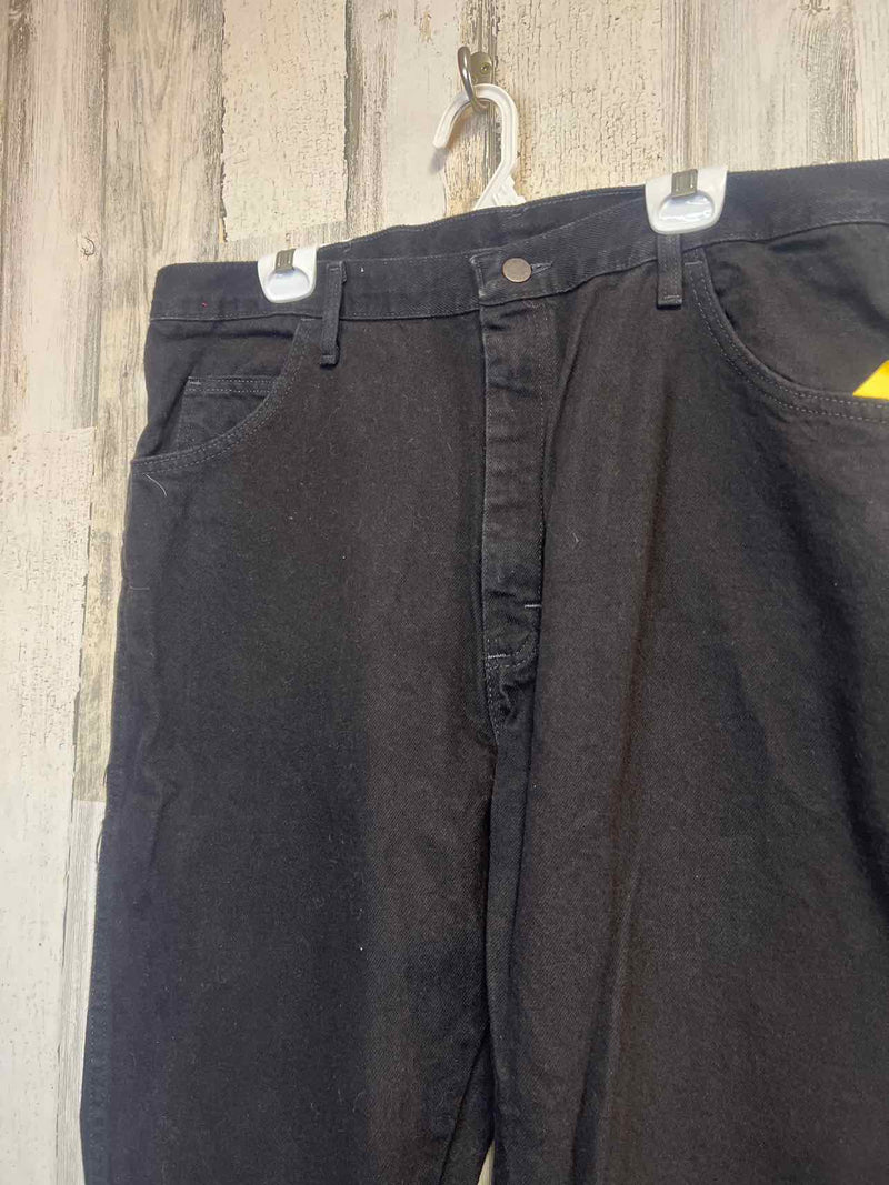 Size 40/32 Rustler Pants