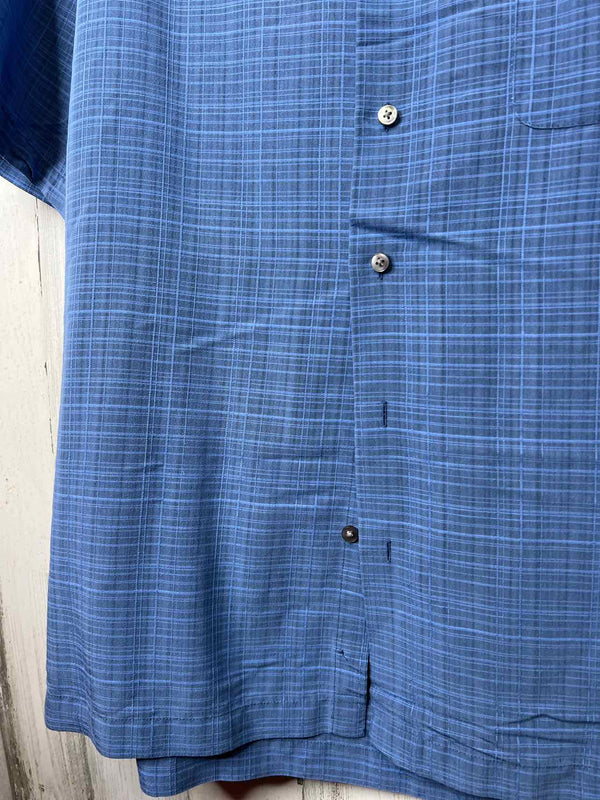 Size XL Van Heusen Shirt