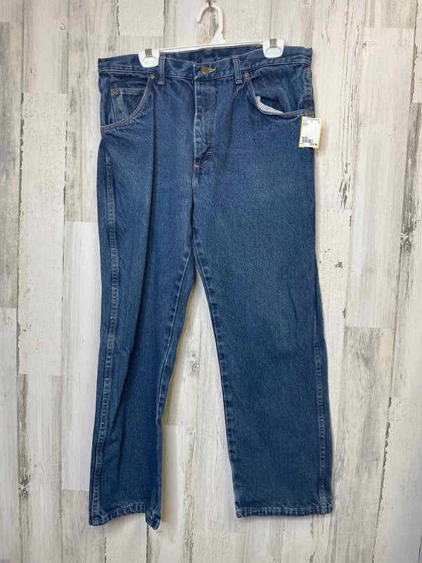 Size 36/29 Wrangler Pants