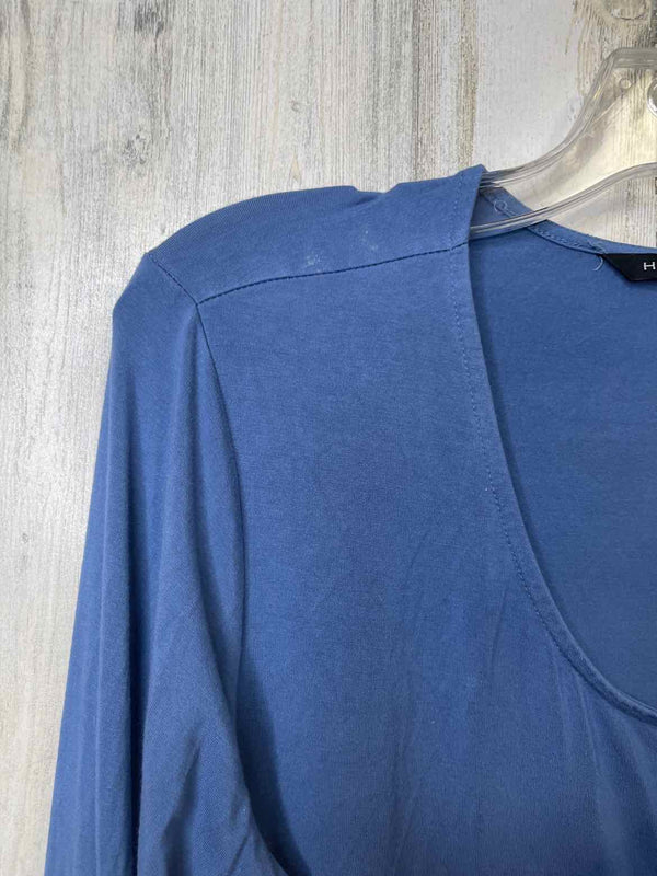 Halston Size M Shirt