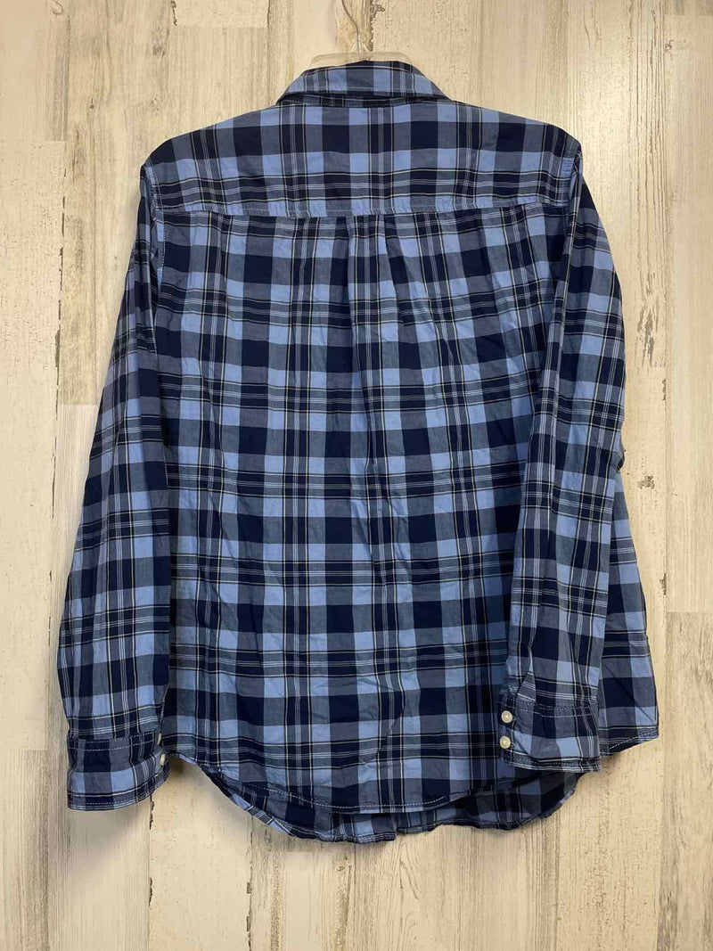 St. John's Bay Size XL Shirt
