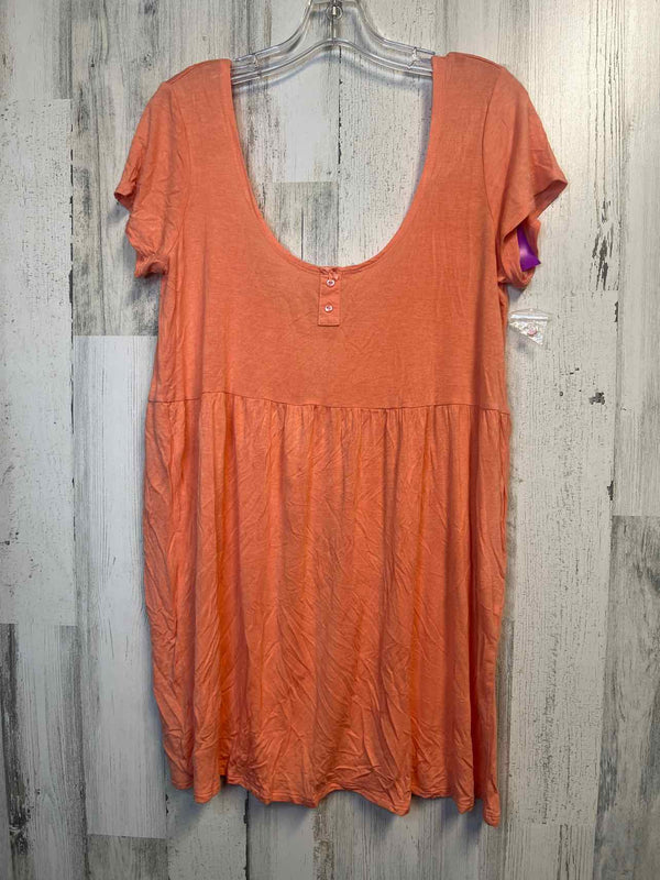 BCBG Size L Shirt