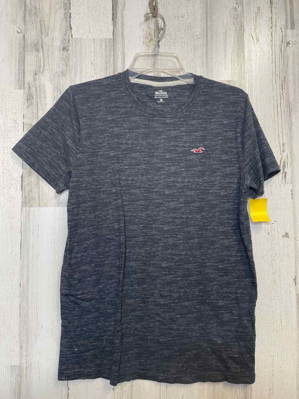 Size M Hollister Shirt