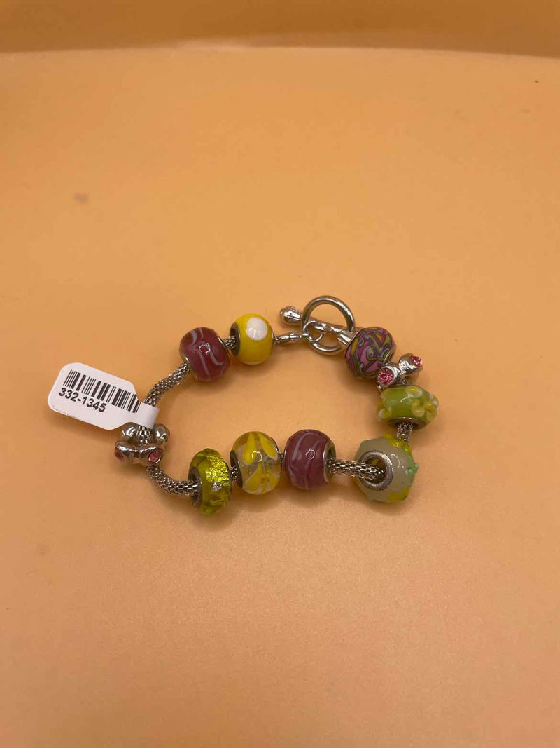 Bracelet