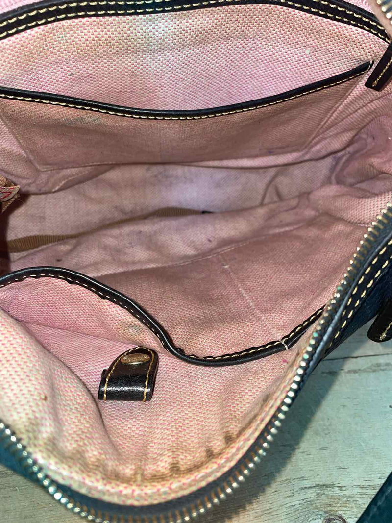 Dooney & Bourke Purse