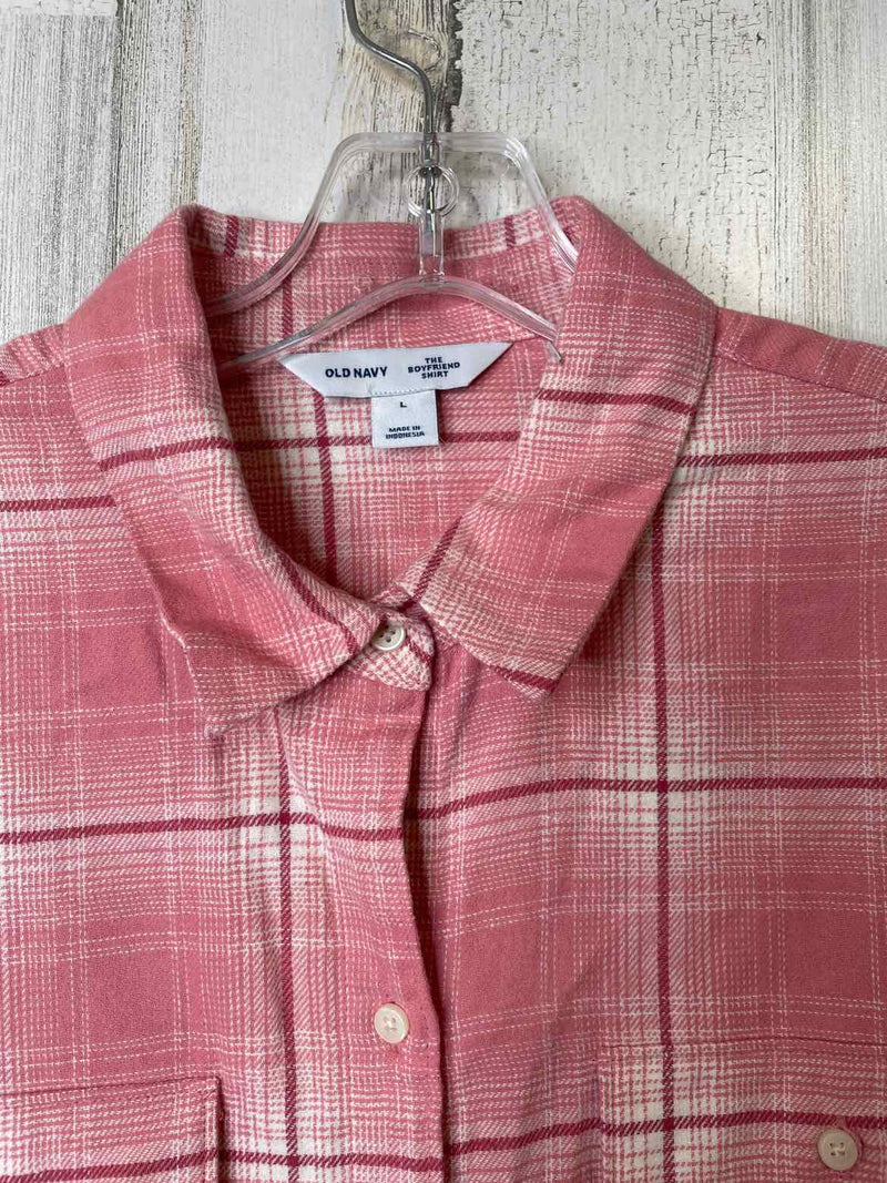 Old Navy Size L Shirt