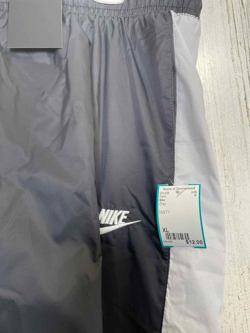 Size XL Nike Pants