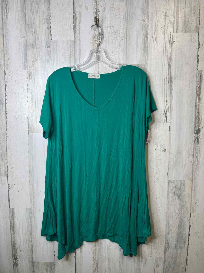 Boutique Size 2X Shirt