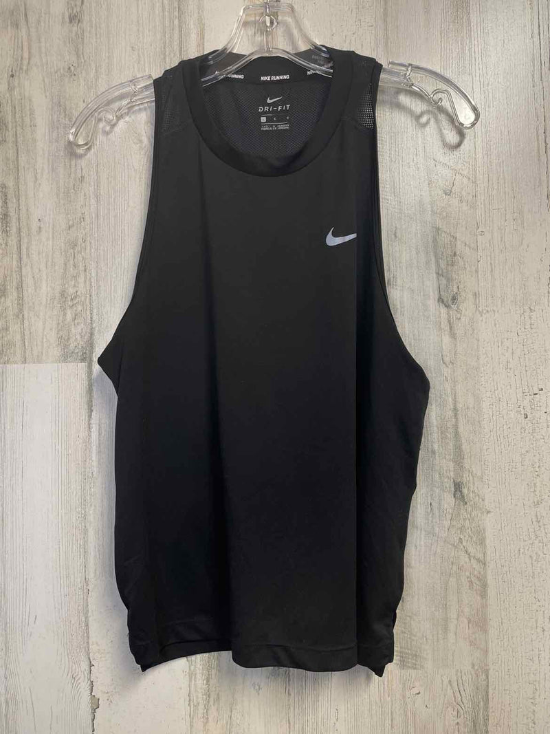 Nike Size L Shirt